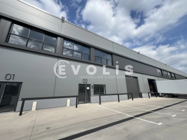 Photo 1 – location Entrepôts / activités	LES PAVILLONS SOUS BOIS (93320)