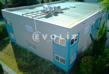 Photo 1 – location Entrepôts / activités	GALLARGUES LE MONTUEUX (30660)