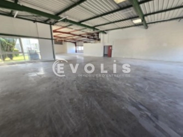 Photo 1 – location Entrepôts / activités	VILLEBON SUR YVETTE (91140)