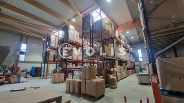Photo 1 – location Entrepôts / activités	SERRIS (77700)