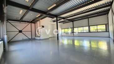 Photo 1 – location Entrepôts / activités	MONTEVRAIN (77144)