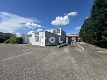 Photo 1 – vente Entrepôts / activités	BELIGNEUX (01360)
