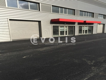 Photo 1 – location Entrepôts / activités	VILLENEUVE LA GARENNE (92390)