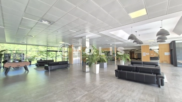Photo 1 – vente bureaux	JOSSIGNY (77600)