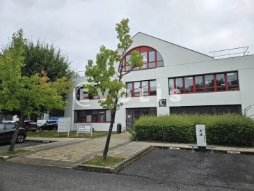 Photo 1 – location bureaux	LES ULIS (91940)