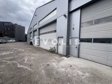 Photo 1 – location Entrepôts / activités	SUCY EN BRIE (94370)