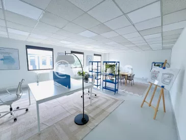 Photo 1 – location bureaux	LOGNES (77185)