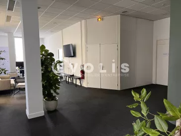Photo 1 – location bureaux	BORDEAUX (33000)