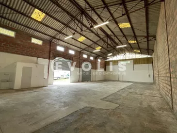 Photo 1 – location Entrepôts / activités	SAINT MEDARD EN JALLES (33160)