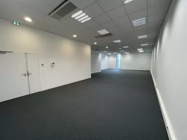 Photo 1 – location bureaux	BAYONNE (64100)