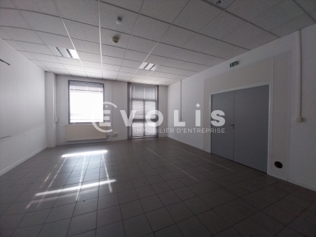 Photo 10 – vente bureaux	SAINT QUENTIN FALLAVIER (38070)
