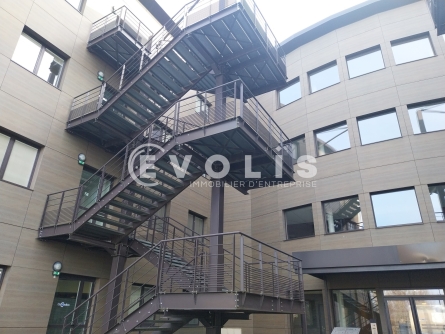 Photo 11 – location bureaux	BOURGOIN JALLIEU (38300)
