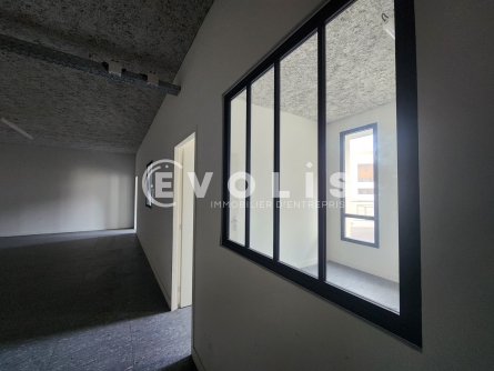 Photo 10 – location Entrepôts / activités	LYON (69007)