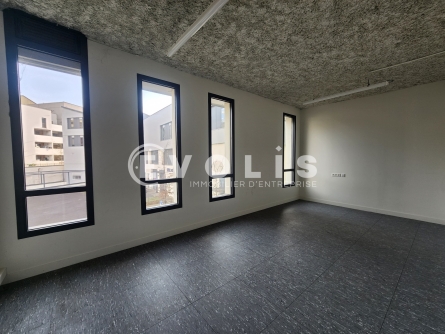 Photo 11 – location Entrepôts / activités	LYON (69007)