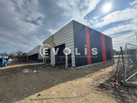 Photo 4 – vente Entrepôts / activités	CHARVIEU CHAVAGNEUX (38230)