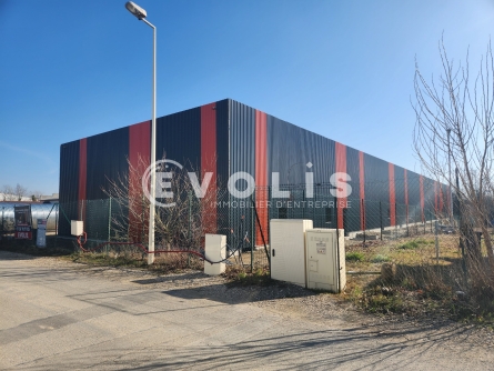Photo 1 – vente Entrepôts / activités	CHARVIEU CHAVAGNEUX (38230)