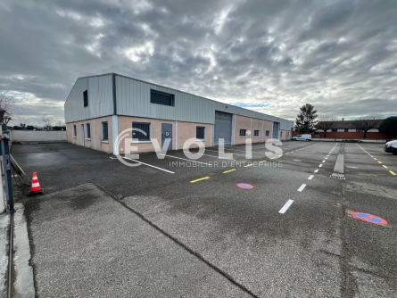 Photo 1 – location Entrepôts / activités	MEYZIEU (69330)