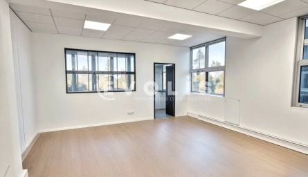 Photo 1 – vente bureaux	VILLIERS SUR MARNE (94350)