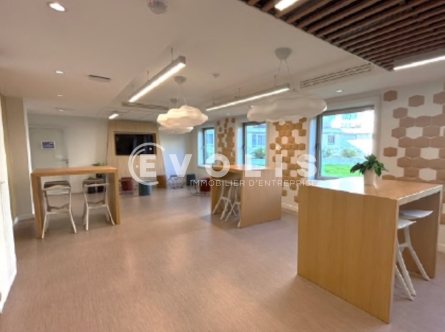 Photo 9 – location bureaux	COURBEVOIE LA DEFENSE (92400)