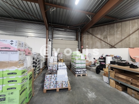 Photo 6 – location Entrepôts / activités	BRON (69500)