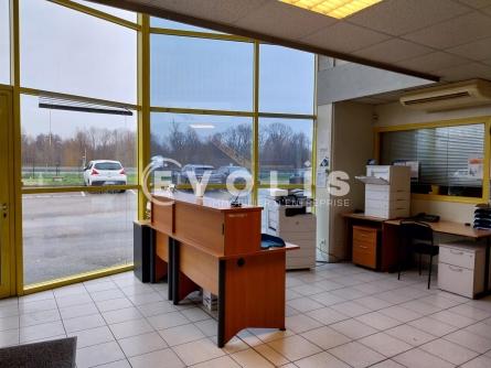 Photo 13 – location Entrepôts / activités	LA VERPILLIERE (38290)