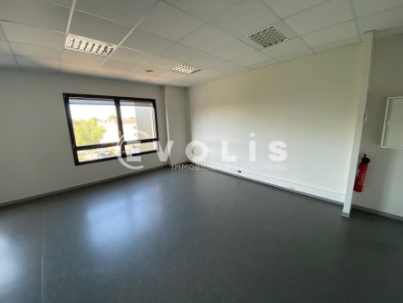 Photo 2 – location bureaux	DURY (80480)