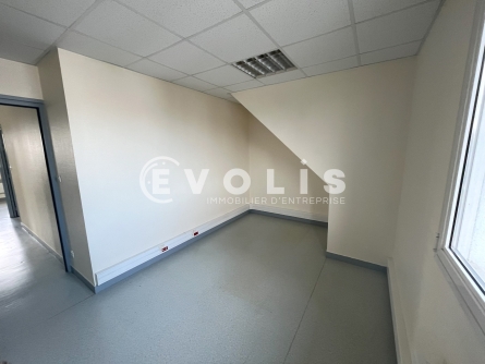 Photo 1 – location bureaux	DURY (80480)