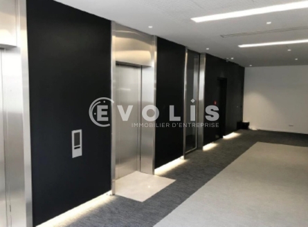 Photo 2 – location bureaux	MONTIGNY LE BRETONNEUX (78180)