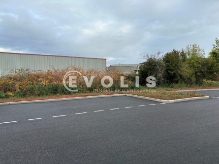 Photo 3 – location Entrepôts / activités	BOURGOIN JALLIEU (38300)