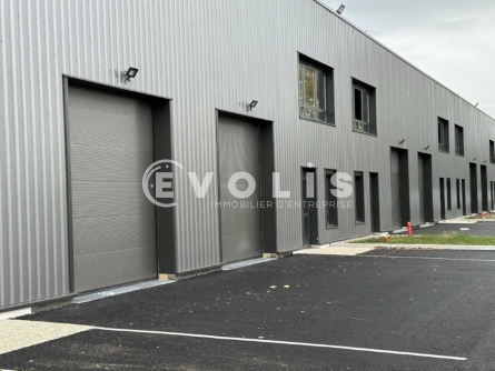 Photo 4 – location Entrepôts / activités	BOURGOIN JALLIEU (38300)