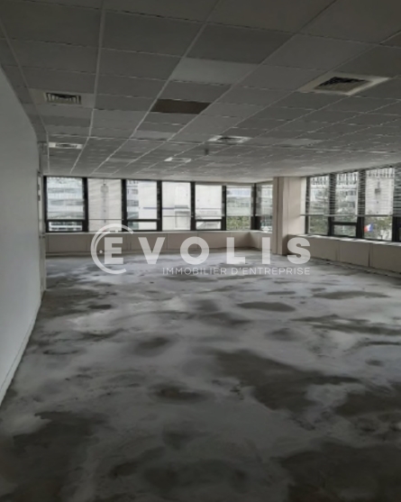 Photo 2 – location bureaux	PARIS (75015)