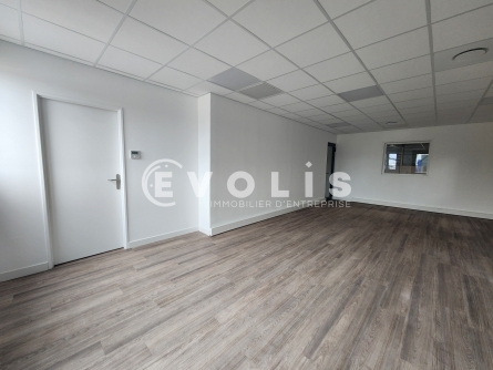 Photo 4 – location Entrepôts / activités	CORBAS (69960)