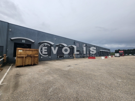 Photo 1 – location Entrepôts / activités	CORBAS (69960)