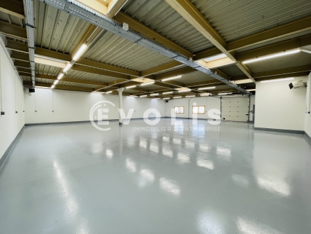 Photo 5 – location Entrepôts / activités	CROISSY BEAUBOURG (77183)