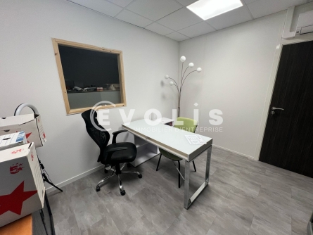 Photo 6 – vente Entrepôts / activités	DAGNEUX (01120)