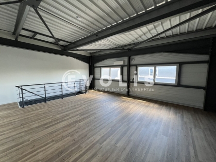 Photo 12 – vente Entrepôts / activités	DAGNEUX (01120)