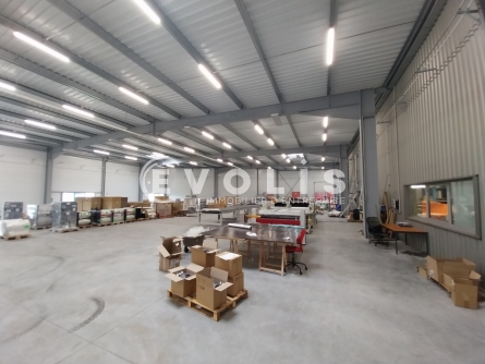 Photo 3 – location Entrepôts / activités	CREMIEU (38460)
