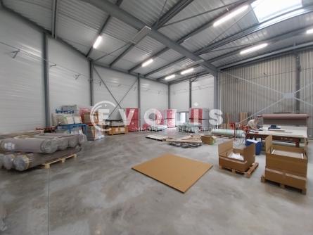 Photo 6 – location Entrepôts / activités	CREMIEU (38460)
