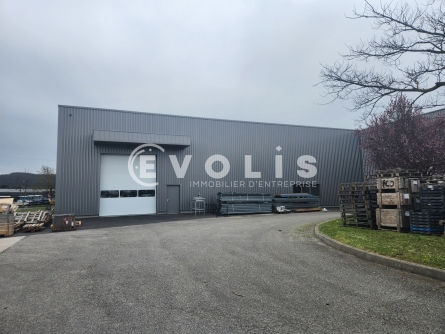 Photo 1 – location Entrepôts / activités	CREMIEU (38460)
