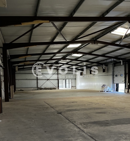 Photo 6 – vente Entrepôts / activités	COURTHEZON (84350)