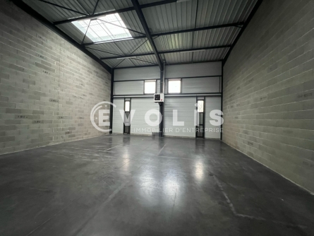 Photo 3 – location Entrepôts / activités	MEYZIEU (69330)