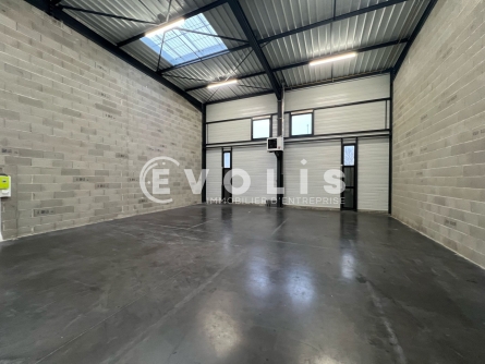Photo 9 – location Entrepôts / activités	MEYZIEU (69330)