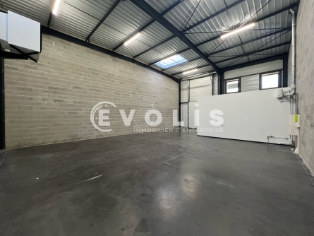 Photo 10 – location Entrepôts / activités	MEYZIEU (69330)