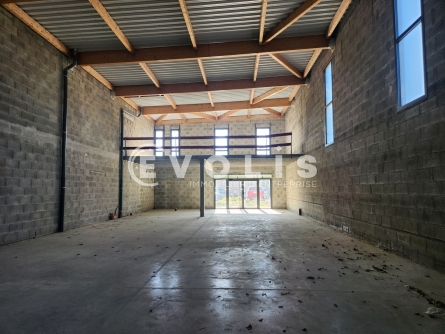 Photo 13 – location Entrepôts / activités	MARCY L'ETOILE (69280)