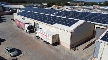Photo 1 – location Entrepôts / activités	FLASSANS SUR ISSOLE (83340)
