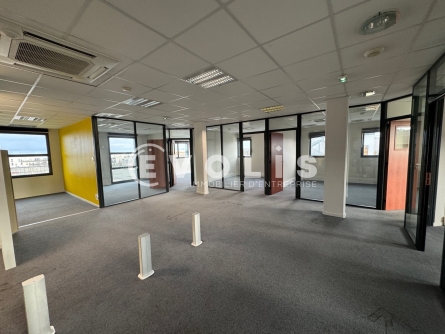 Photo 1 – location bureaux	DURY (80480)