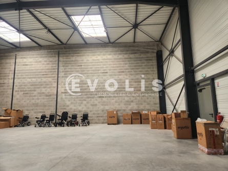 Photo 6 – location Entrepôts / activités	CHASSIEU (69680)