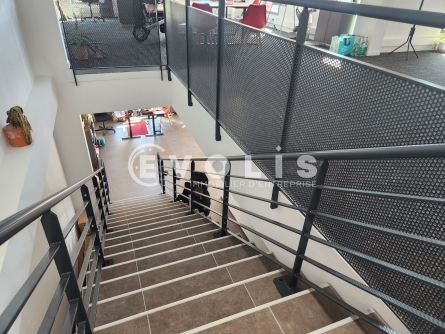 Photo 9 – location Entrepôts / activités	CHASSIEU (69680)