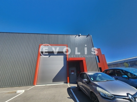 Photo 14 – location Entrepôts / activités	CHASSIEU (69680)