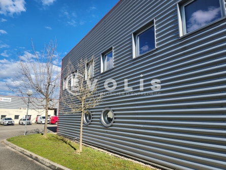Photo 3 – vente Entrepôts / activités	SAINT PRIEST (69800)